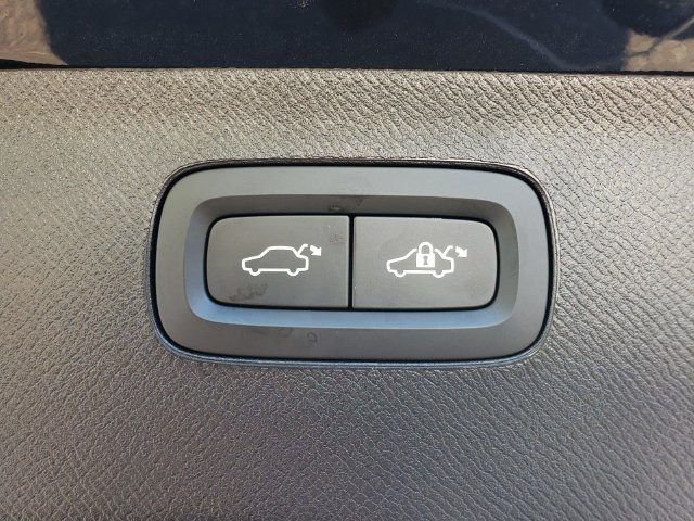 2026 Volvo XC90 Ultra - Photo 35