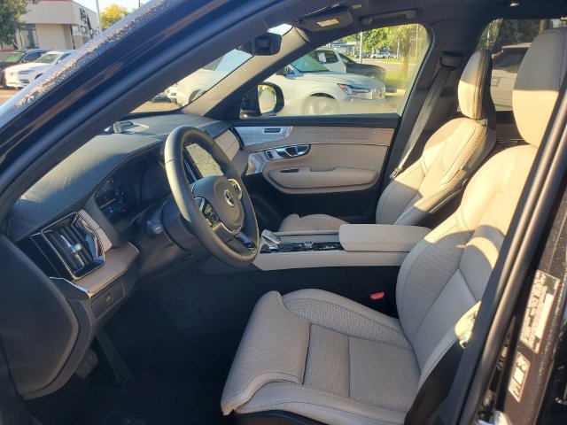 2026 Volvo XC90 Ultra - Photo 15