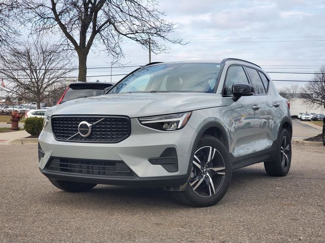 2026 Volvo XC40