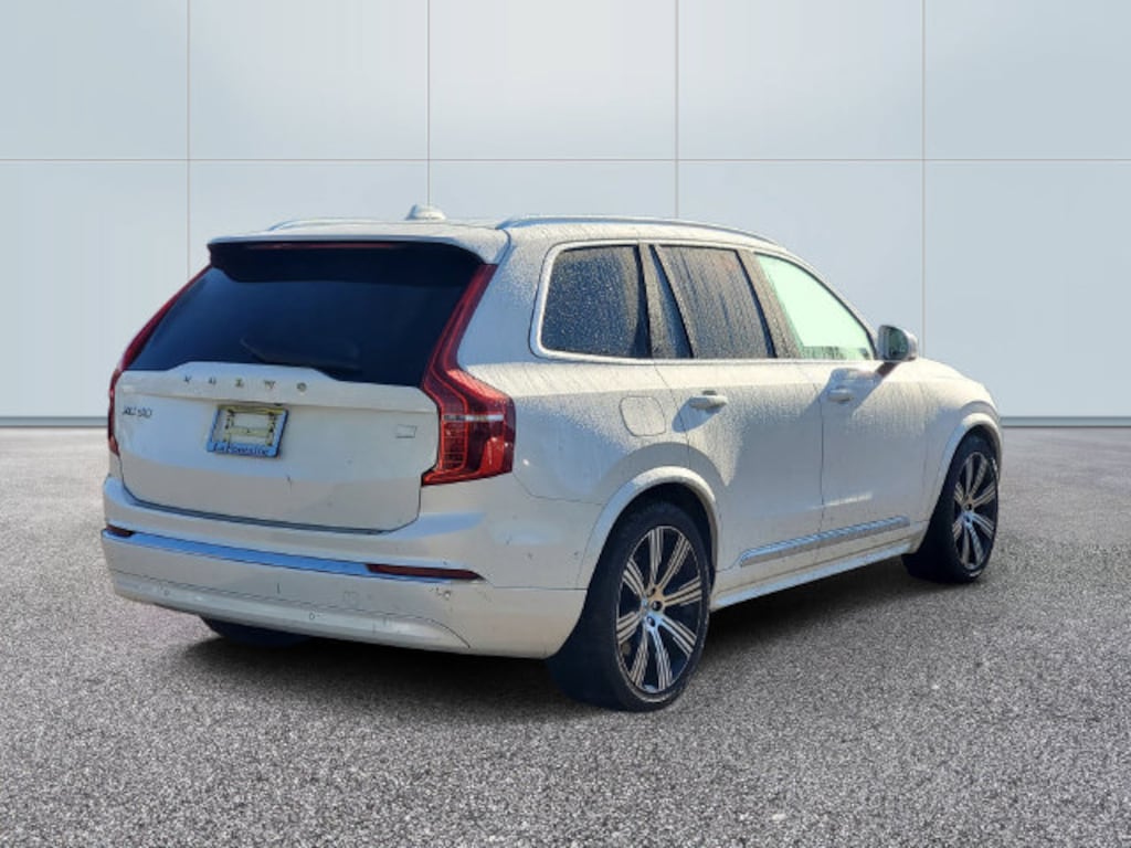 Certified 2024 Volvo XC90 Recharge Plug-In Hybrid Ultimate SUV