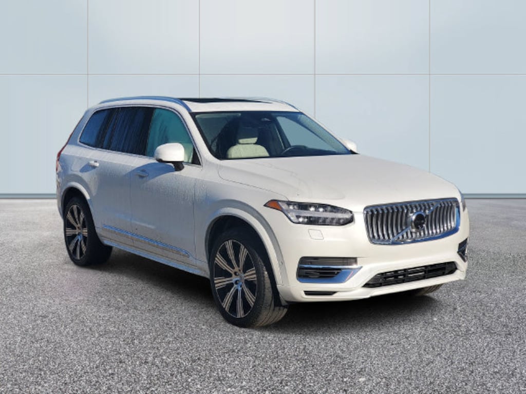 Certified 2024 Volvo XC90 Recharge Plug-In Hybrid Ultimate SUV