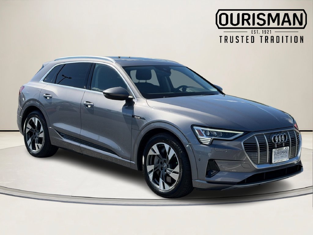 2021 Audi e-tron Premium Plus