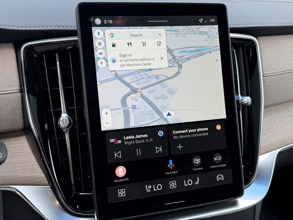2026 Volvo XC90 Plus - Photo 21