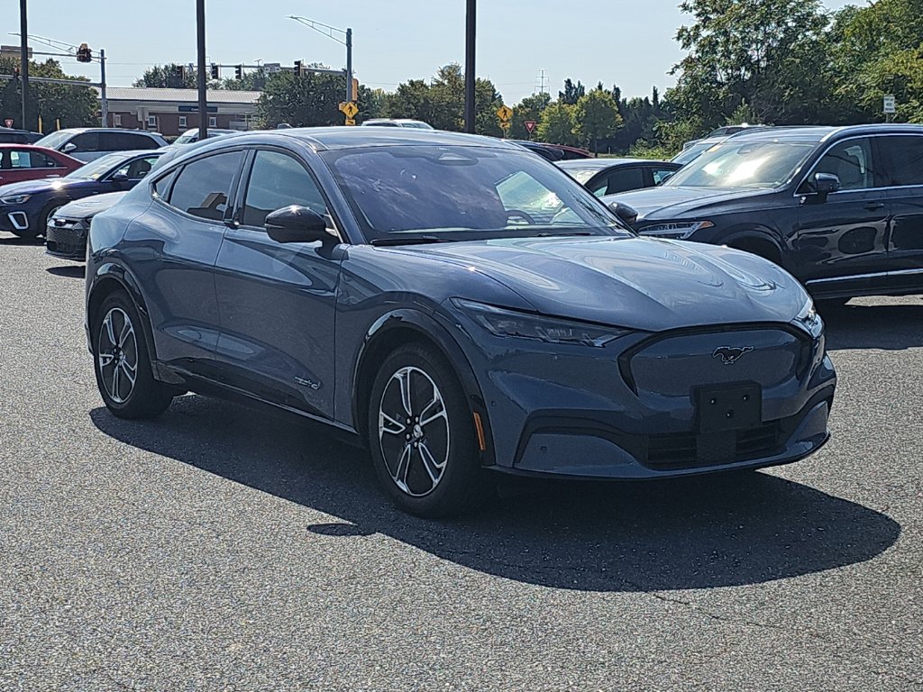 2023 Ford Mustang Mach-E