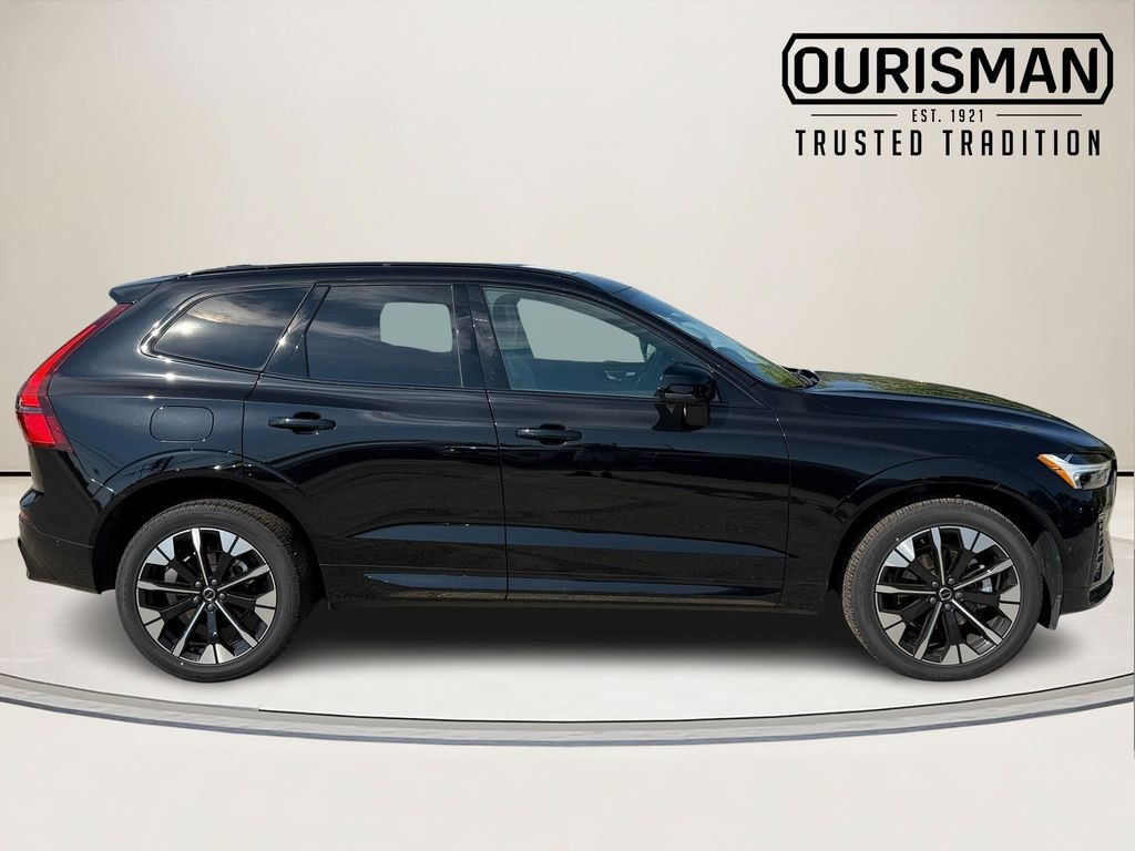 New 2026 Volvo XC60 B5 Plus SUV