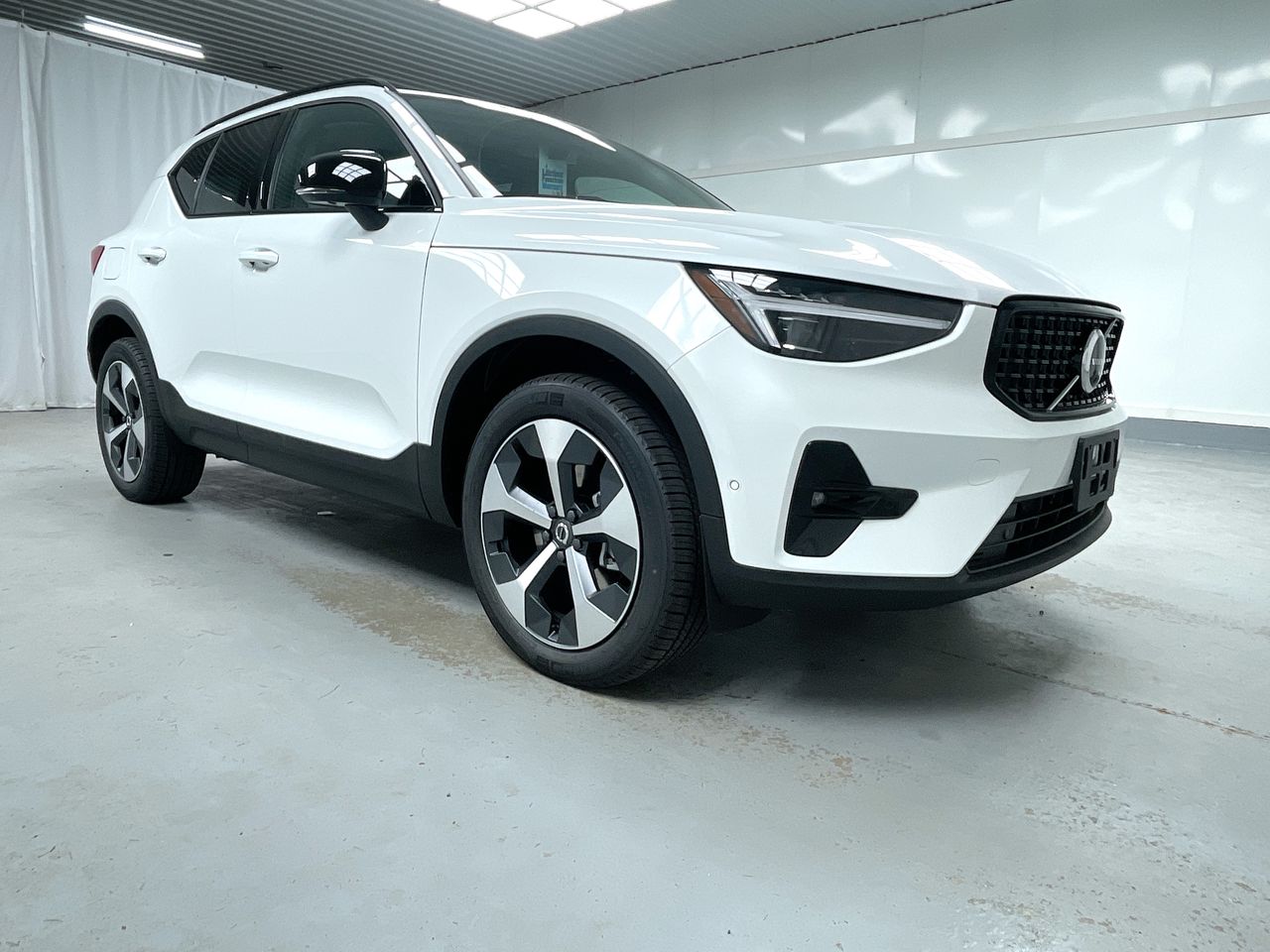 2026 Volvo XC40