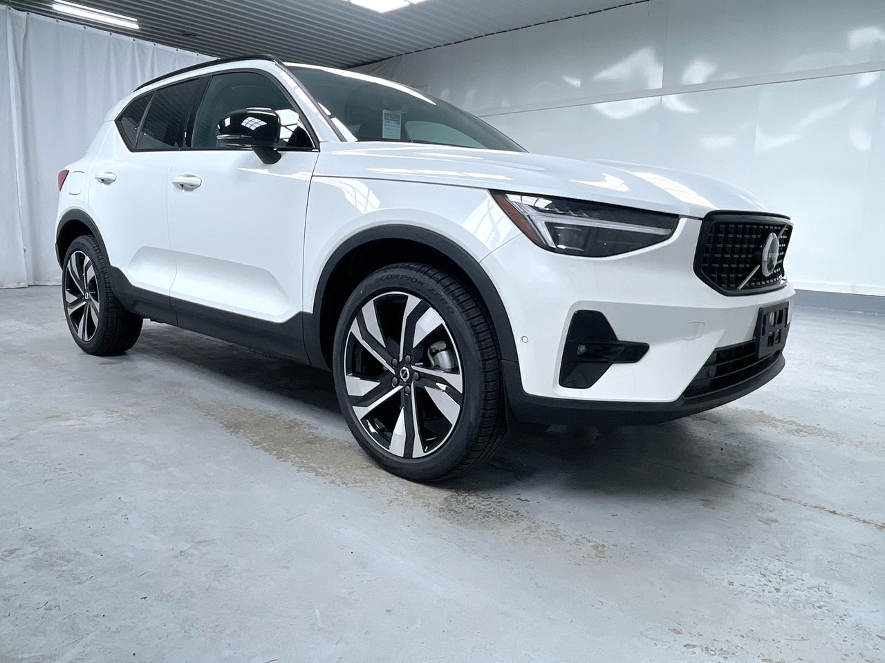 2026 Volvo XC40