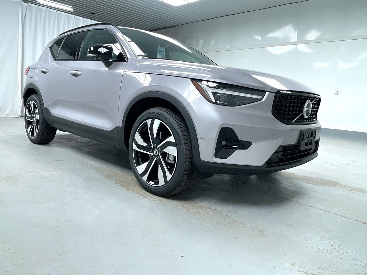 2026 Volvo XC40