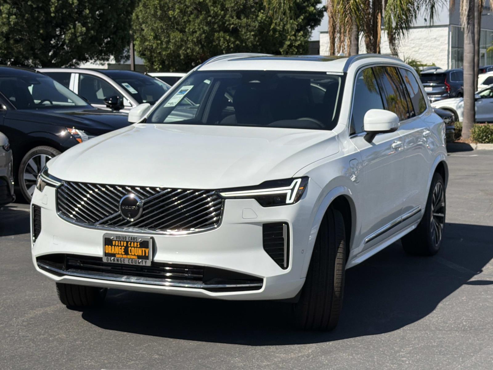 New 2026 Volvo XC90 plug-in hybrid T8 Plus 7-Seater SUV