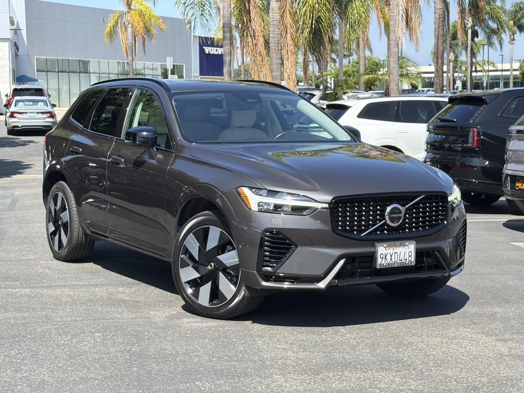 Used 2024 Volvo XC60 Recharge Plug-In Hybrid T8 eAWD PHEV Plus Dark Theme Sport Utility