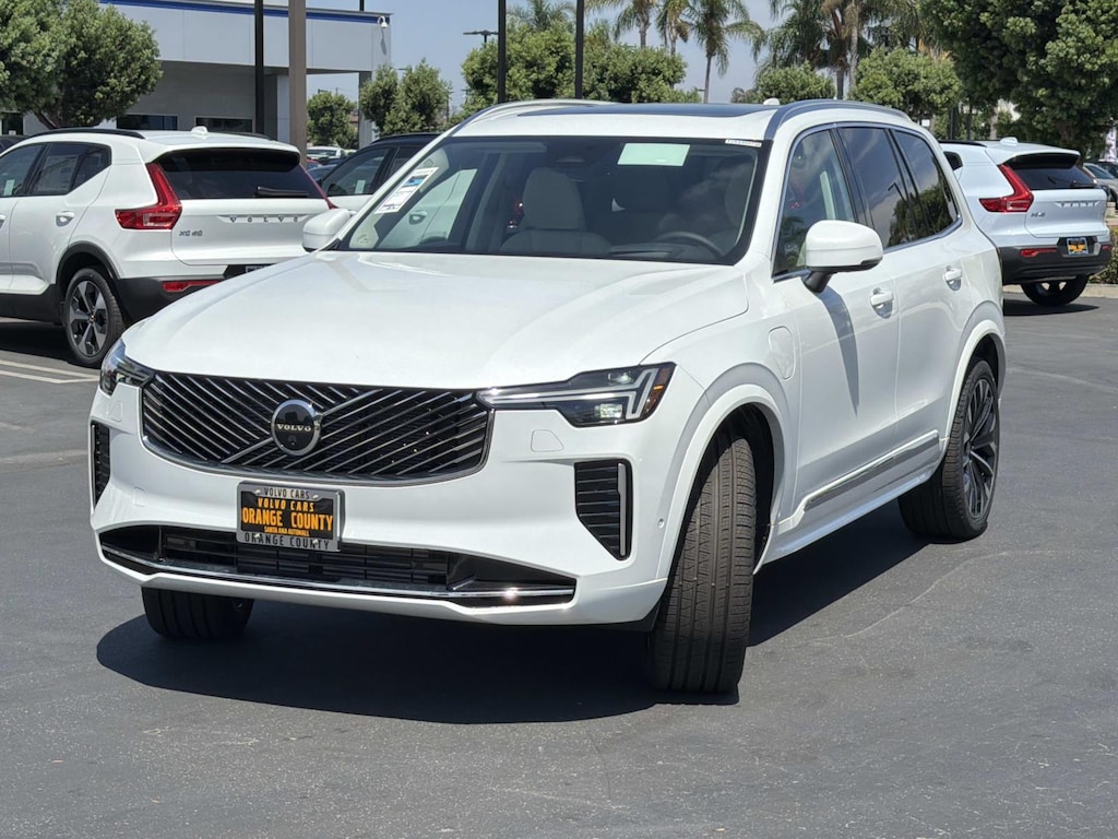 New 2026 Volvo XC90 plug-in hybrid T8 Ultra 7-Seater SUV