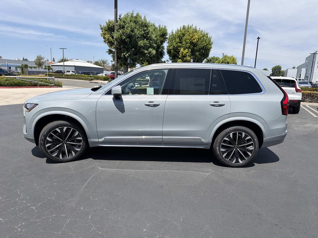 New 2026 Volvo XC90 B6 Ultra 7-Seater SUV