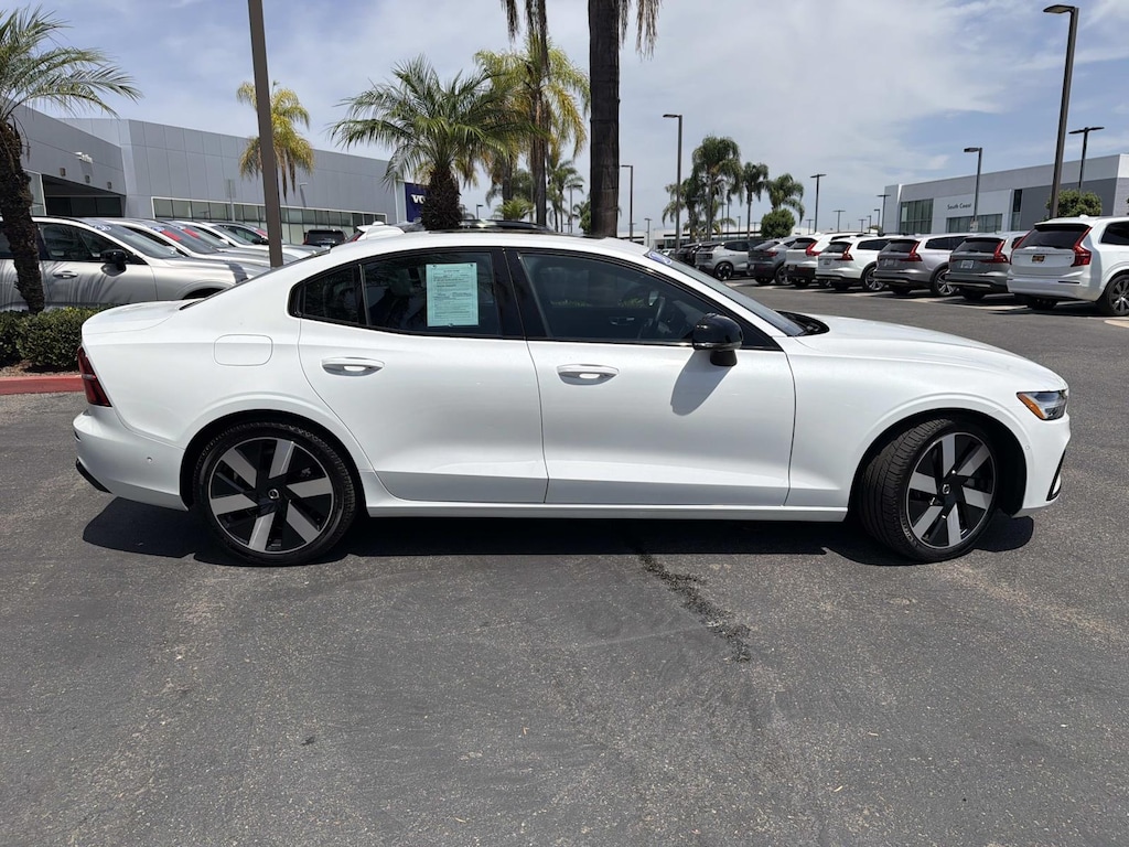 Certified 2024 Volvo S60 Recharge Plug-In Hybrid T8 eAWD PHEV Plus Dark Theme Car