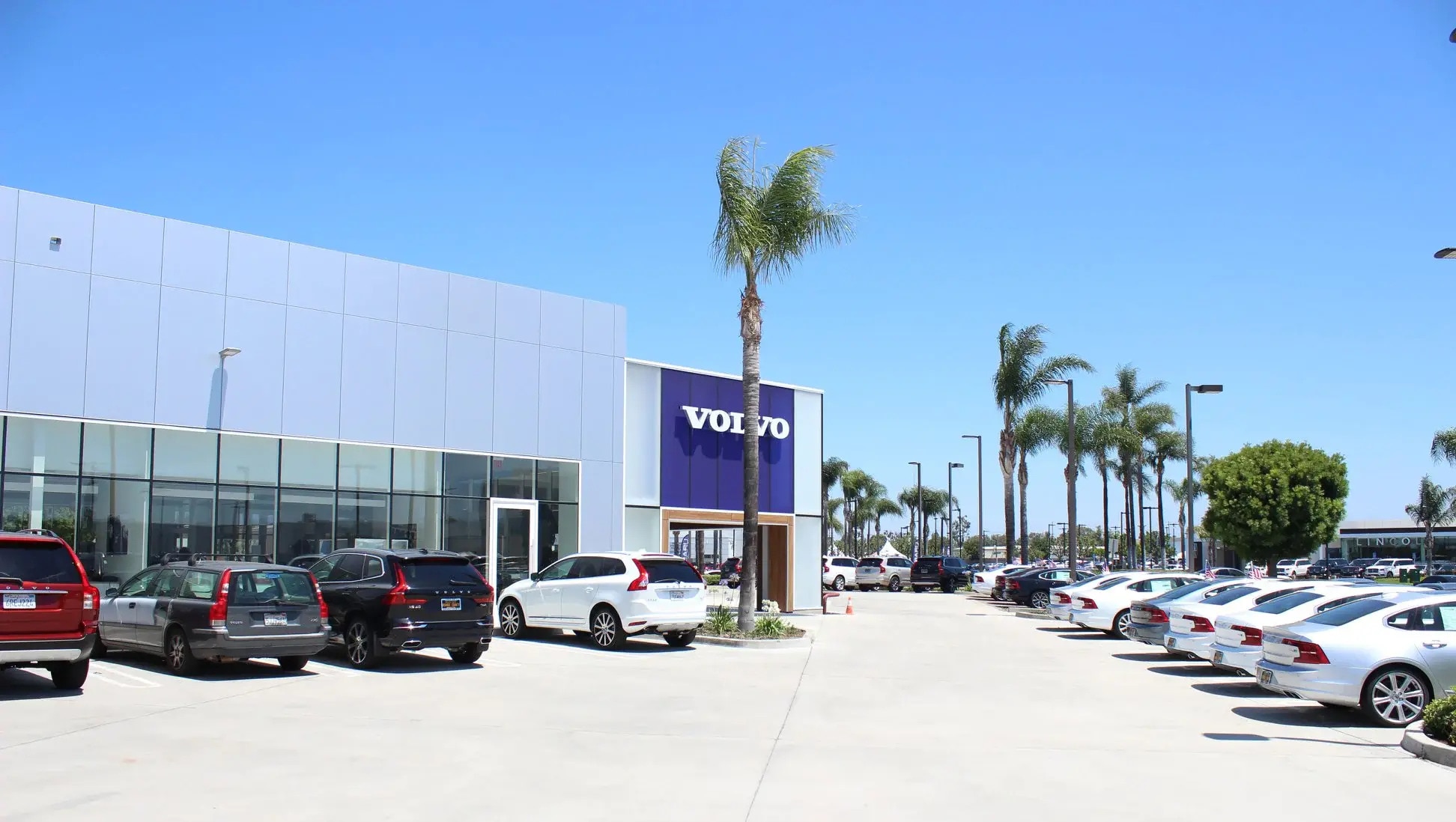 2026 Volvo XC90 Plus - Photo 31