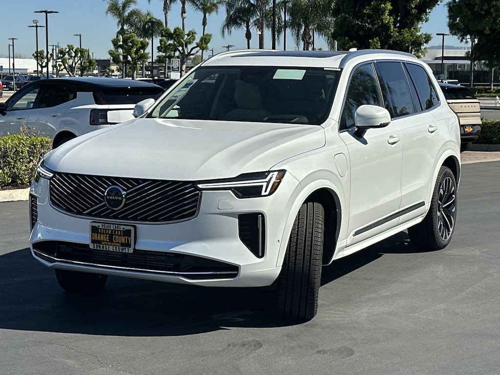 New 2026 Volvo XC90 plug-in hybrid T8 Ultra 7-Seater SUV