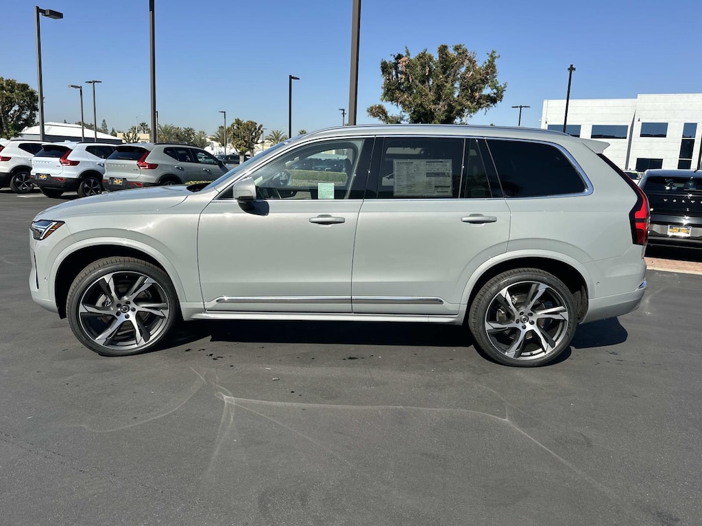 New 2026 Volvo XC90 B6 Ultra 7-Seater SUV