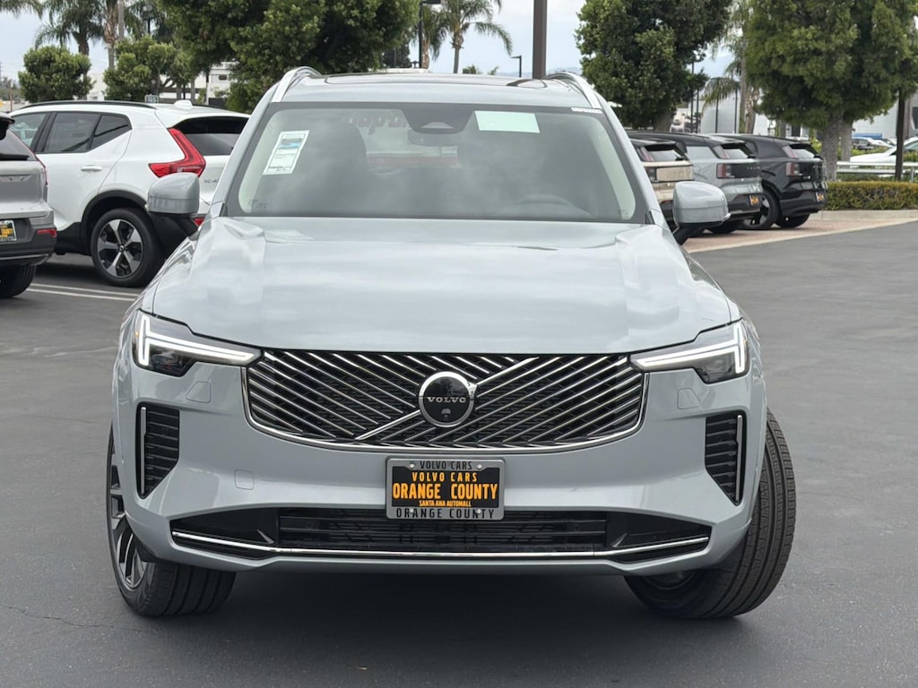 New 2026 Volvo XC90 B6 Plus 7-Seater SUV