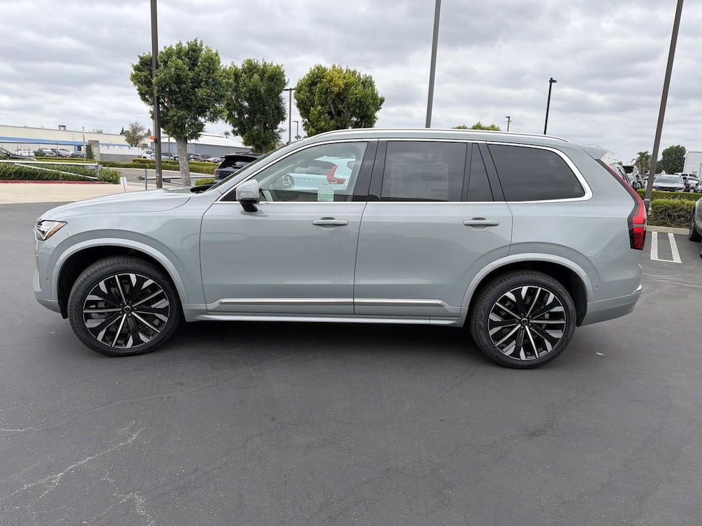 New 2026 Volvo XC90 B6 Plus 7-Seater SUV