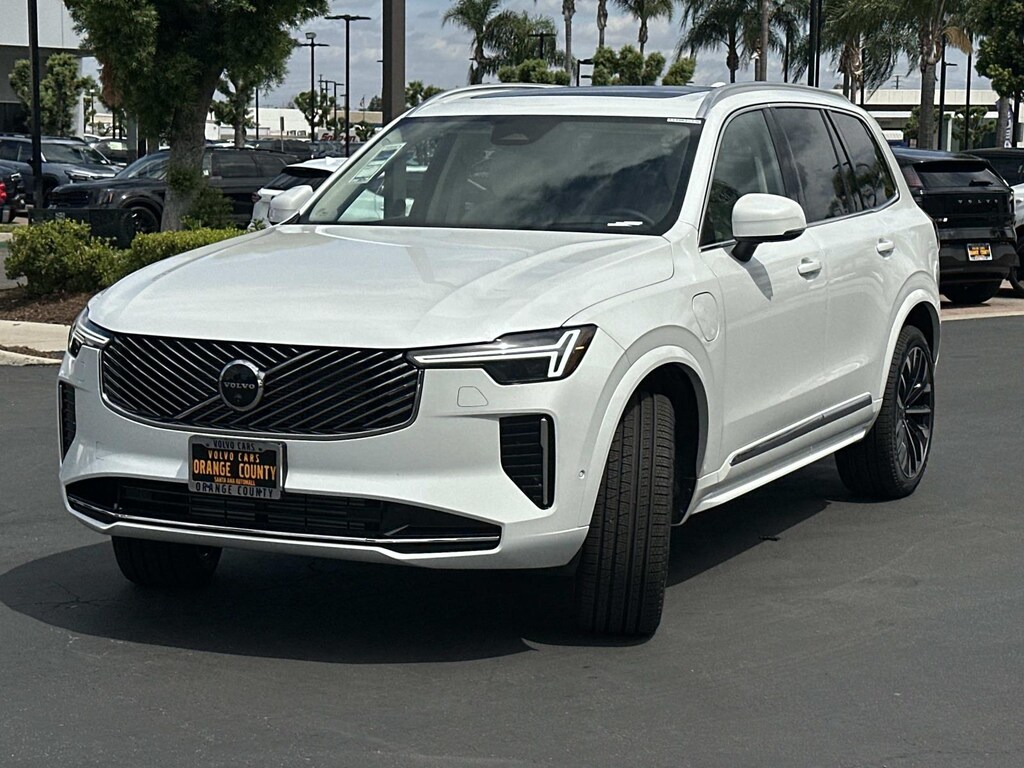 New 2026 Volvo XC90 plug-in hybrid T8 Ultra 7-Seater SUV