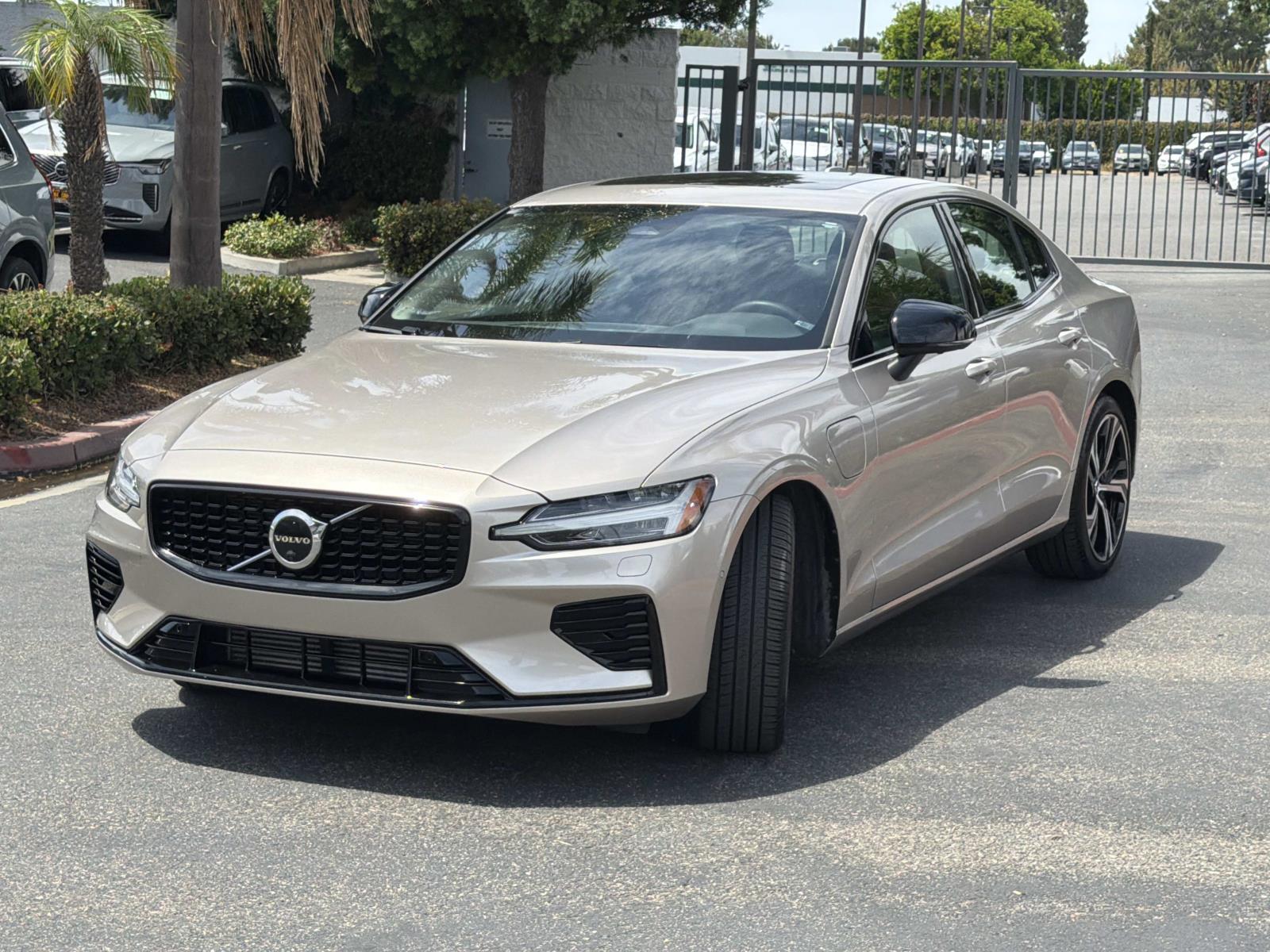 Certified 2023 Volvo S60 Recharge Plug-In Hybrid T8 eAWD PHEV Plus Dark Theme Car