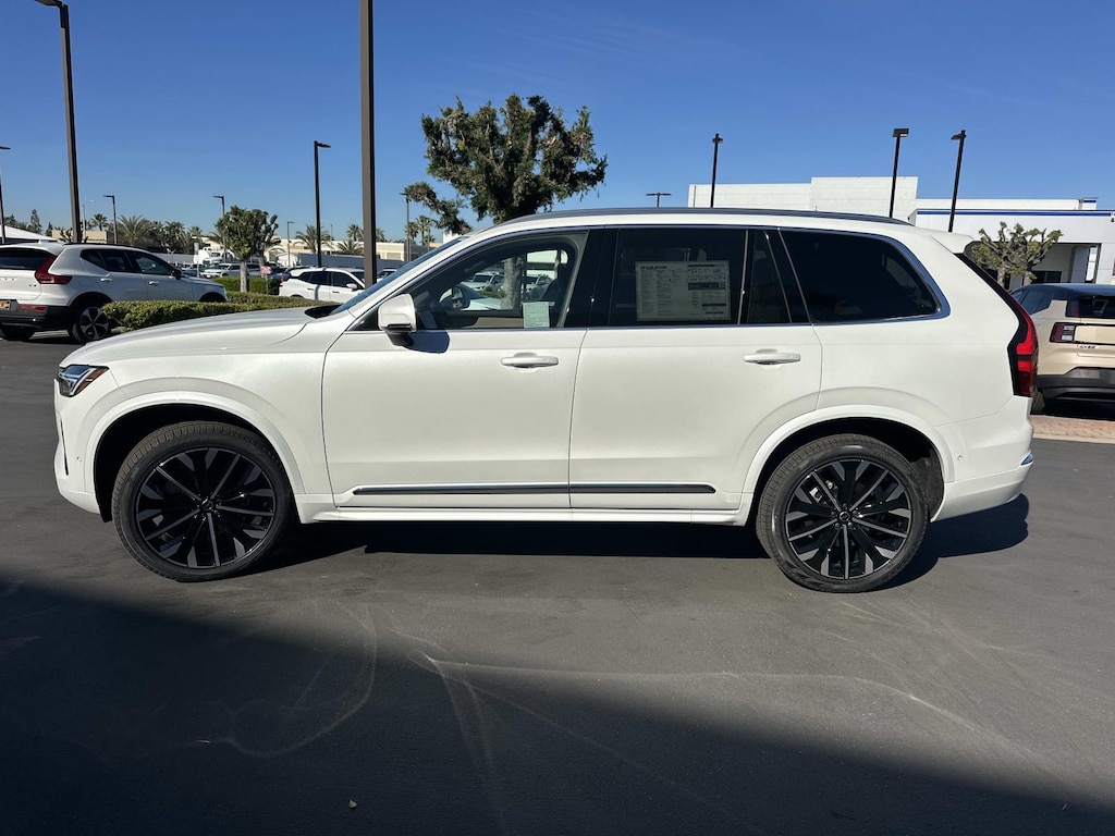 New 2026 Volvo XC90 B6 Plus 7-Seater SUV