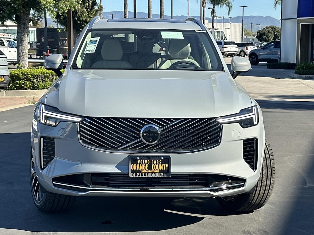 New 2026 Volvo XC90 plug-in hybrid T8 Ultra 7-Seater SUV