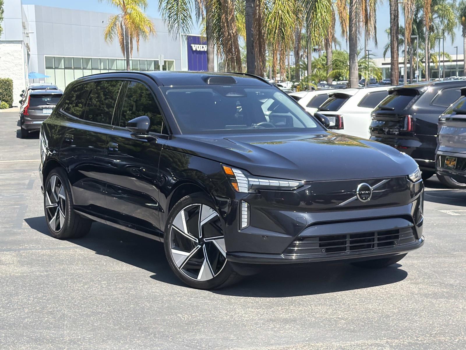 2025 Volvo EX90