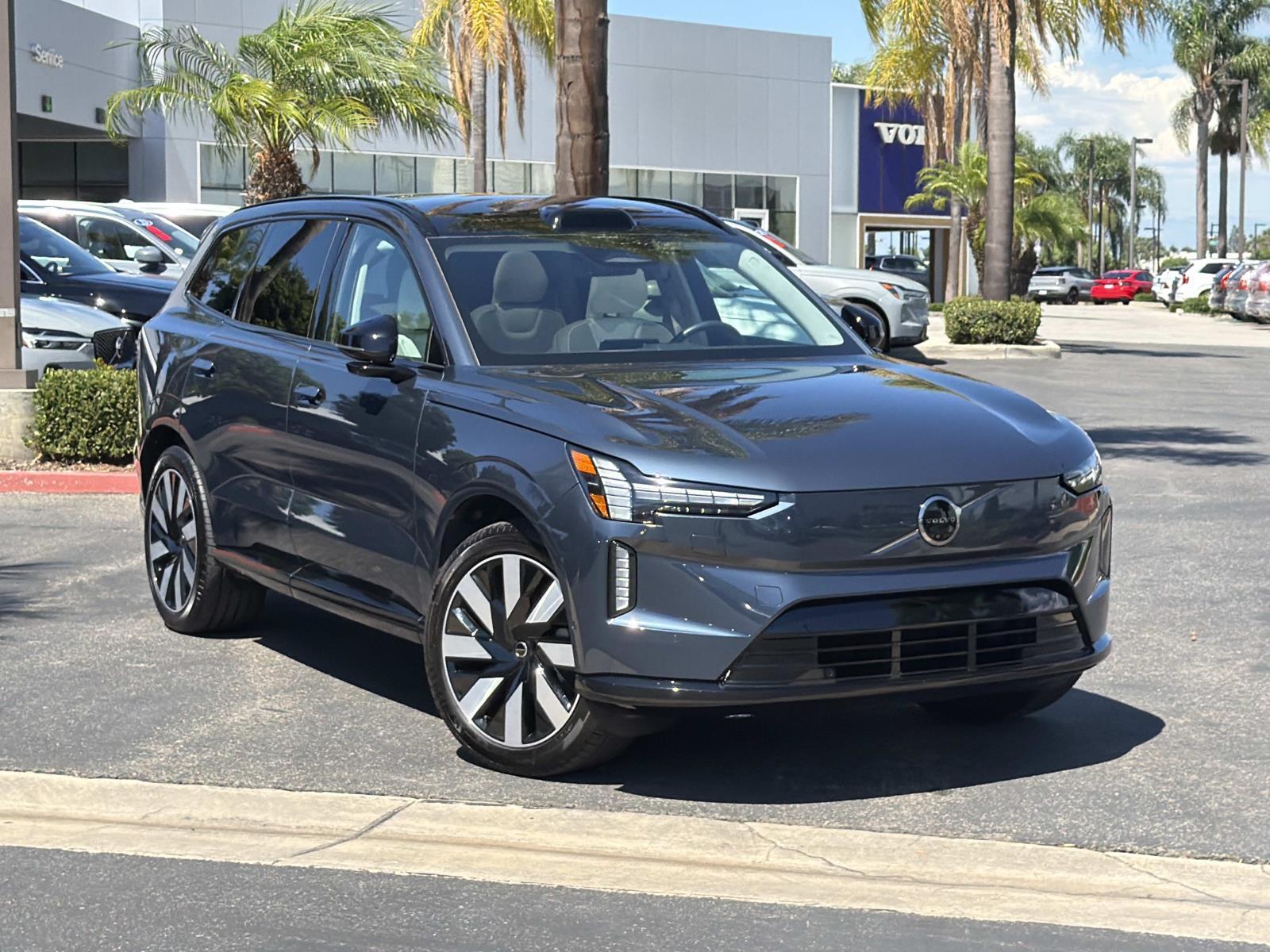 2025 Volvo EX90