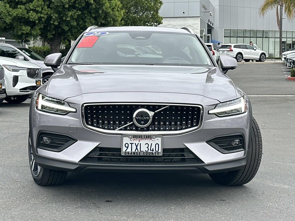 Used 2026 Volvo V60 Cross Country B5 AWD Plus Car