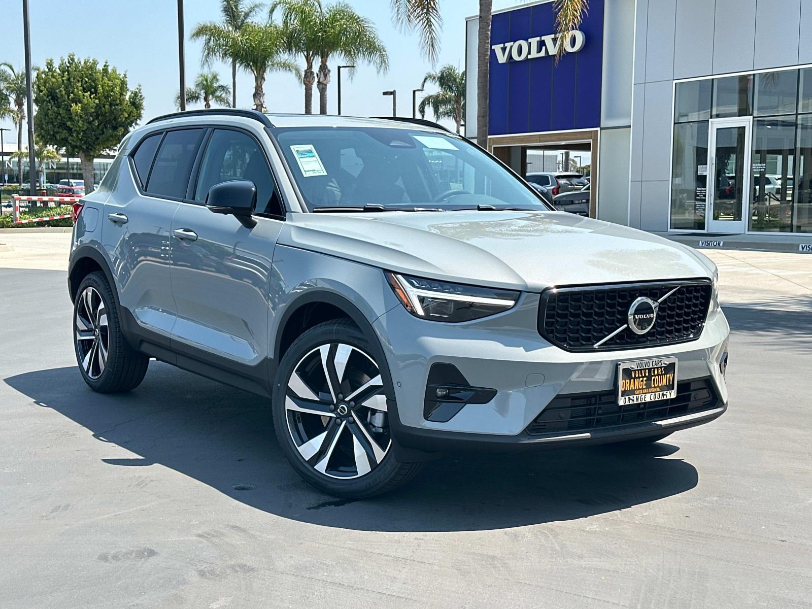 2026 Volvo XC40