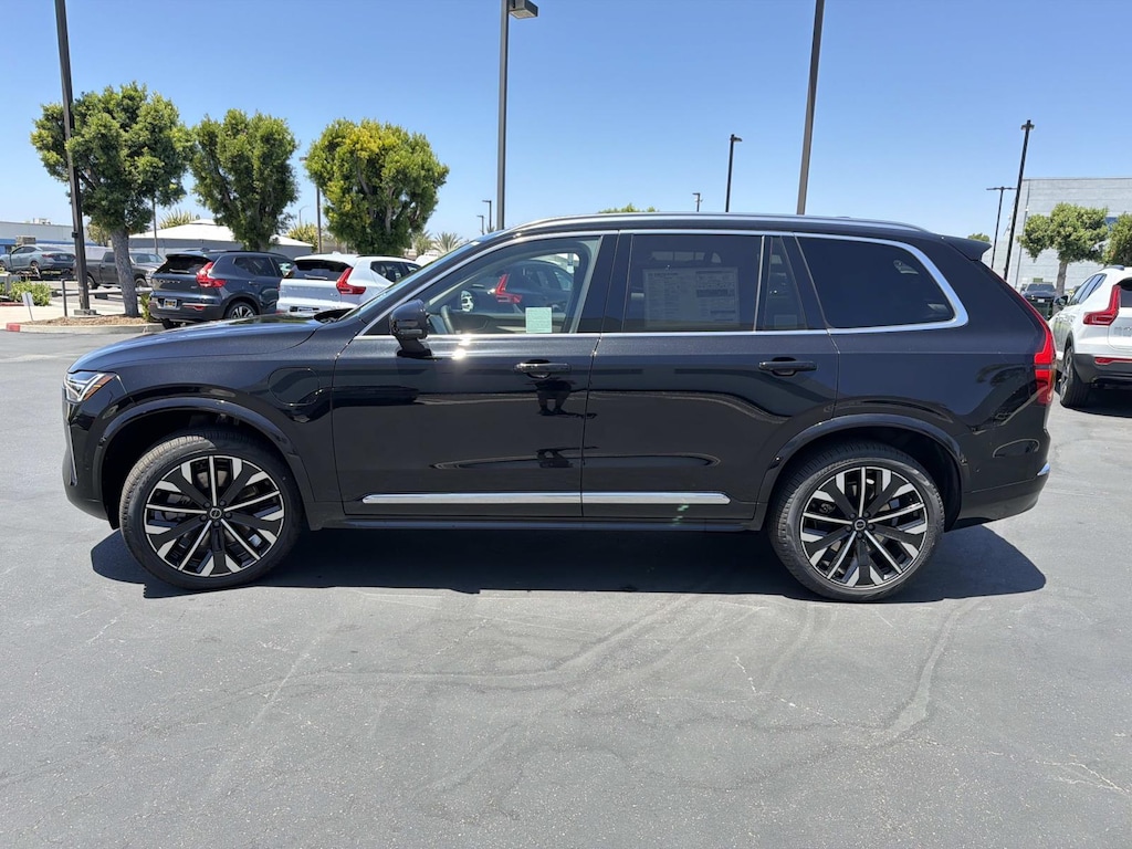 New 2026 Volvo XC90 plug-in hybrid T8 Plus 7-Seater SUV