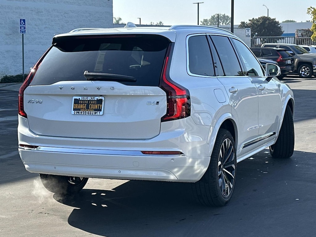 New 2026 Volvo XC90 B6 Plus 7-Seater SUV