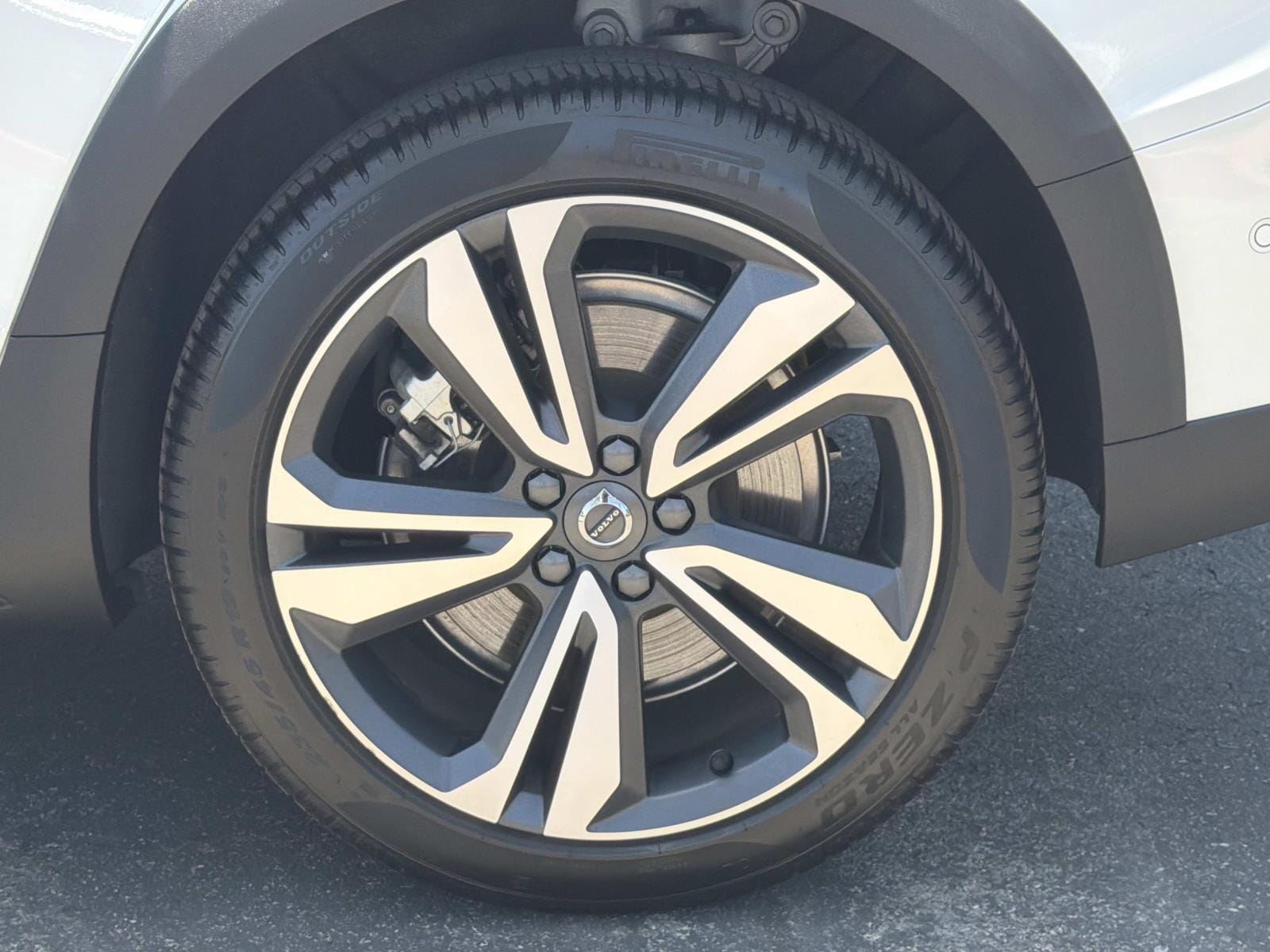 2026 Volvo V60 Cross Country Plus - Photo 28