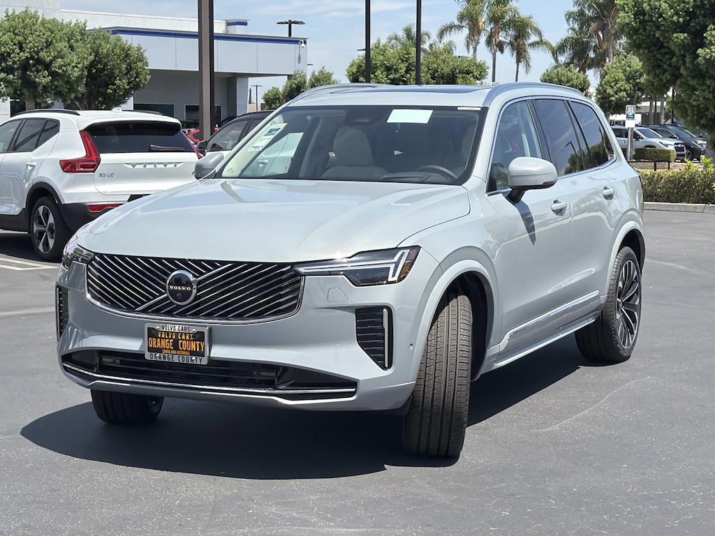 New 2026 Volvo XC90 B6 Ultra 7-Seater SUV