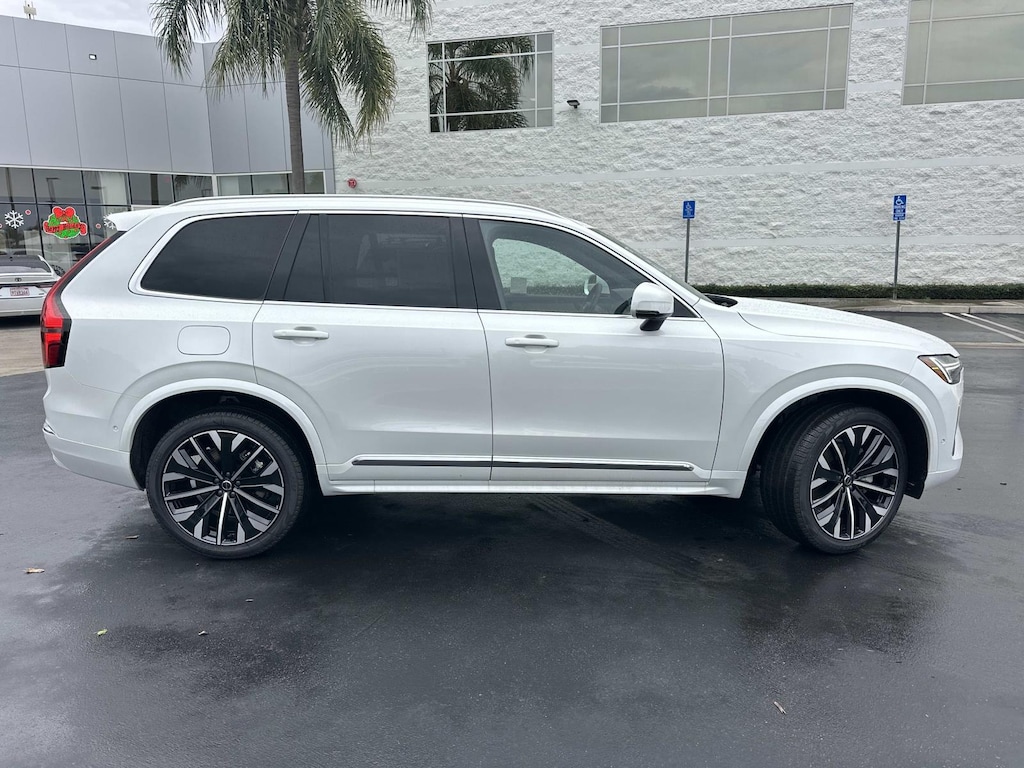 New 2026 Volvo XC90 B6 Plus 7-Seater SUV