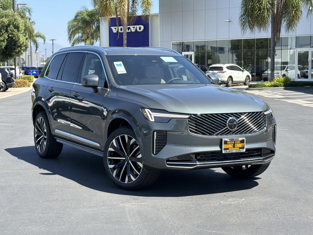 New 2027 Volvo XC90 B5 Plus SUV