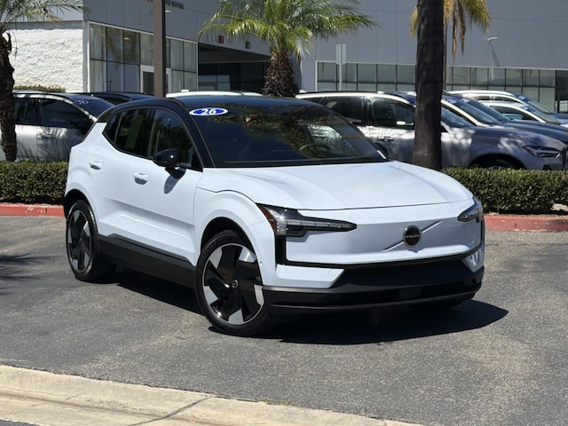 2026 Volvo EX30 Single Motor Extended Range RWD Ultra Sport Utility