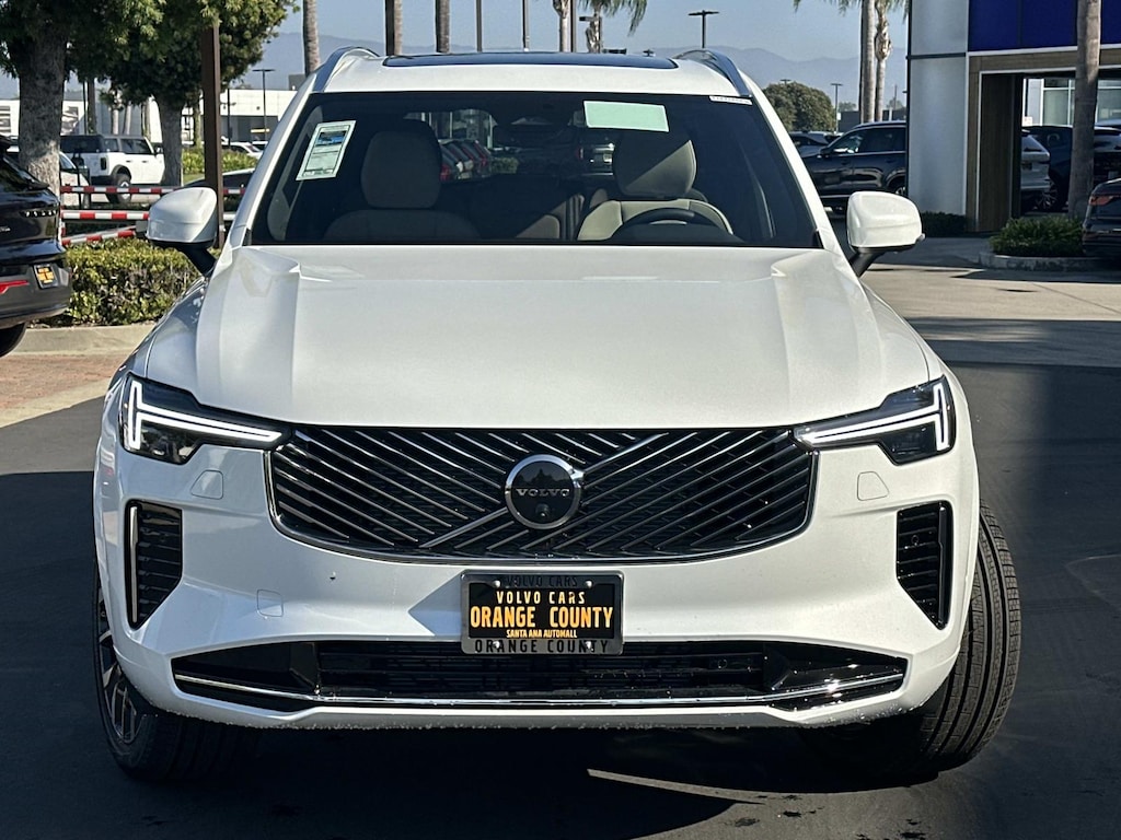 New 2026 Volvo XC90 B6 Plus 7-Seater SUV