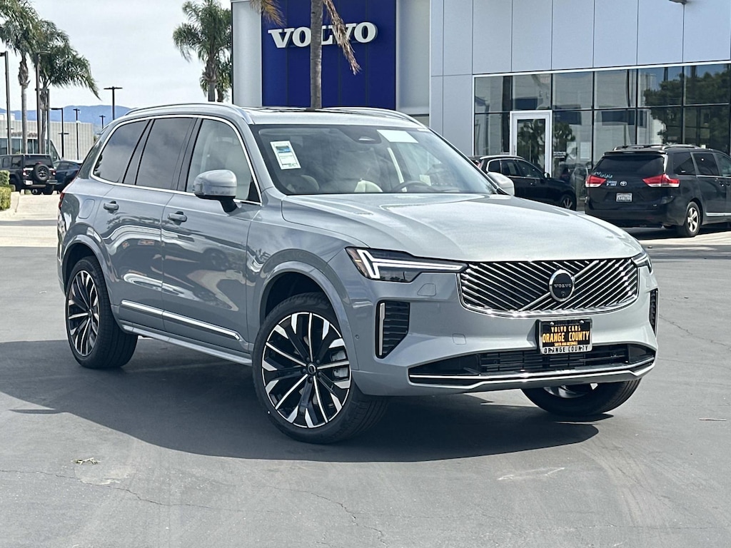 New 2026 Volvo XC90 plug-in hybrid T8 Ultra 7-Seater SUV