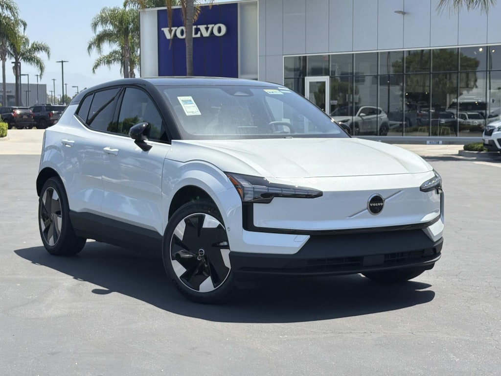 New 2026 Volvo EX30 Twin Motor Ultra SUV