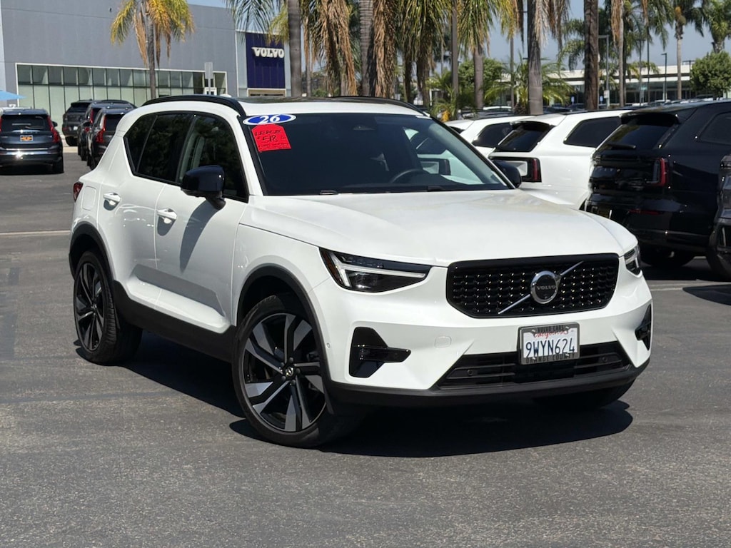Used 2026 Volvo XC40 B5 Ultra SUV