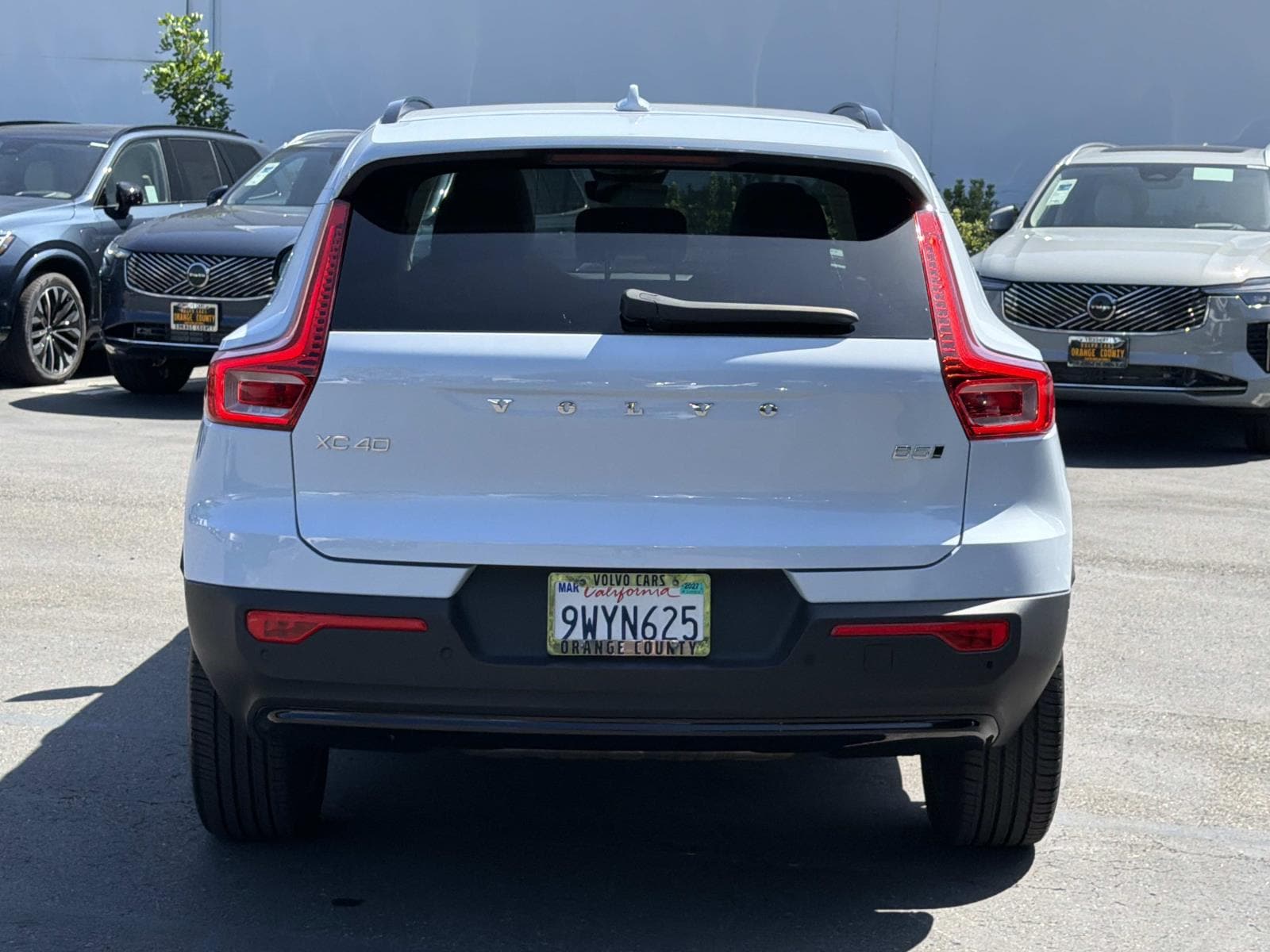 2026 Volvo XC40 Plus - Photo 6
