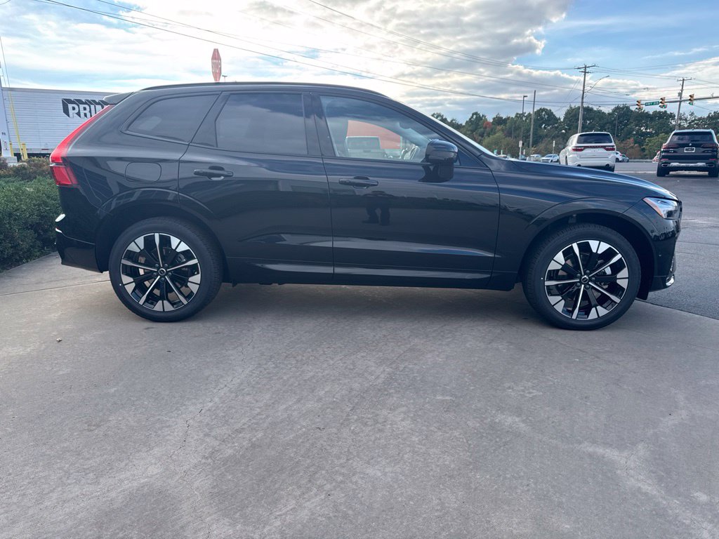 New 2027 Volvo XC60 Plus SUV
