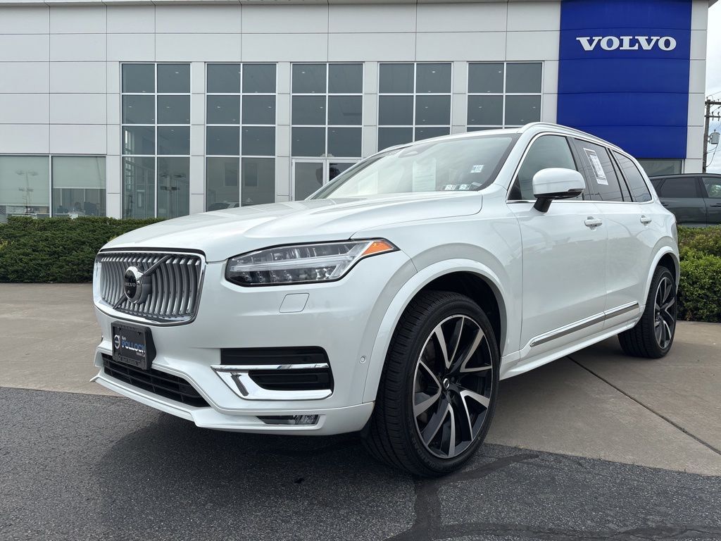 2023 Volvo XC90 Plus - Photo 37