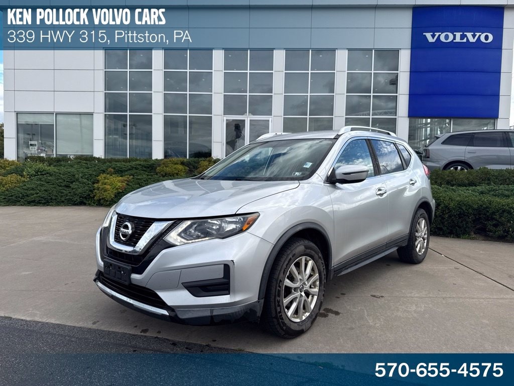Used 2017 Nissan Rogue SV SUV