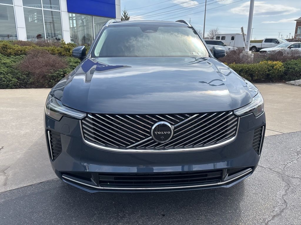 New 2026 Volvo XC90 B6 Plus 7-Seater SUV
