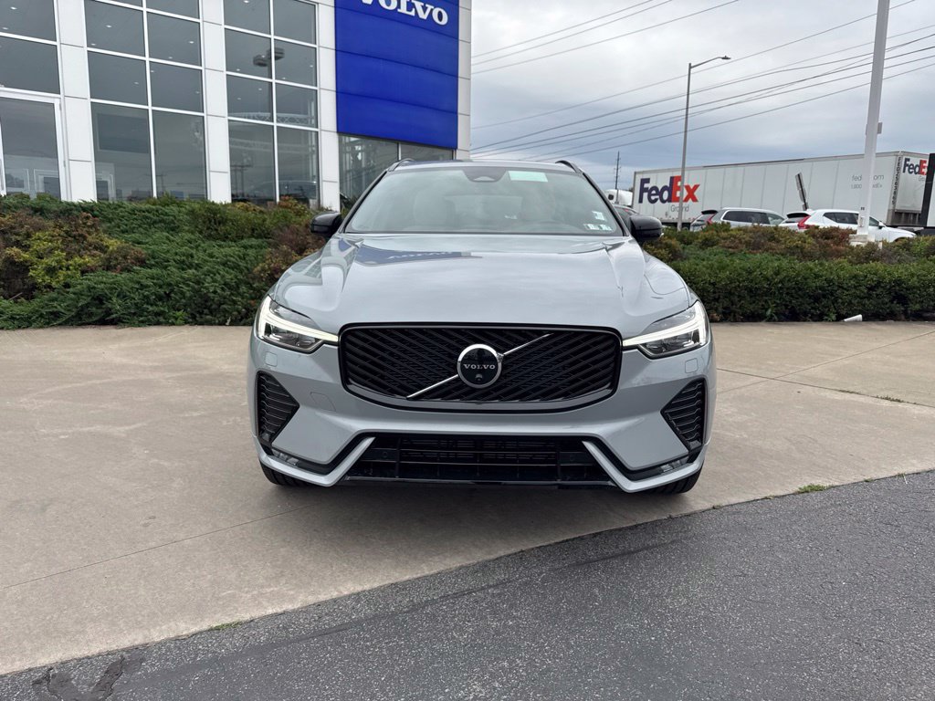 Used 2027 Volvo XC60 B5 Plus SUV