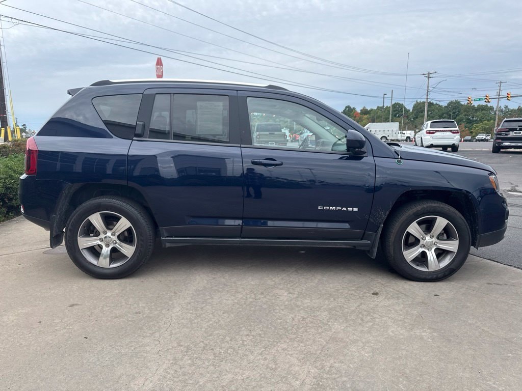 Used 2016 Jeep Compass Latitude SUV