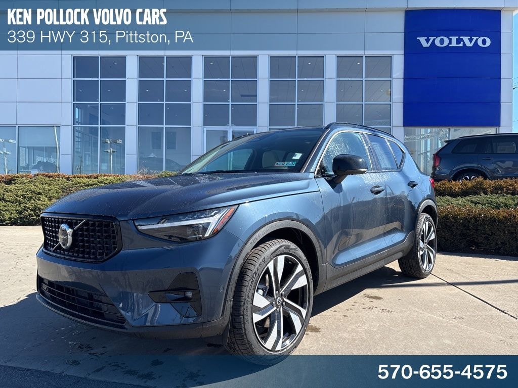 New 2026 Volvo XC40 B5 Ultra SUV
