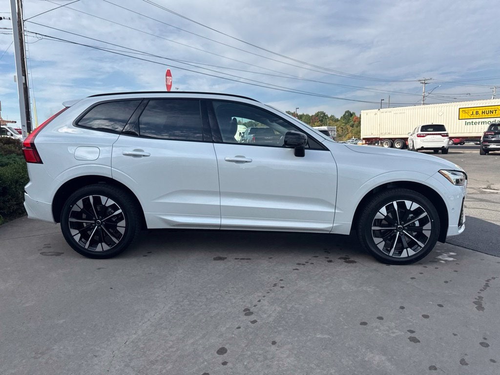 New 2027 Volvo XC60 Plus SUV